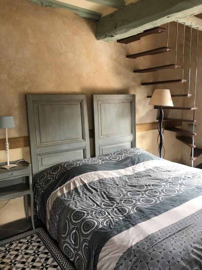 La Malcotais Bed and Breakfast Noyal-Chatillon-sur-Seich Exteriör bild