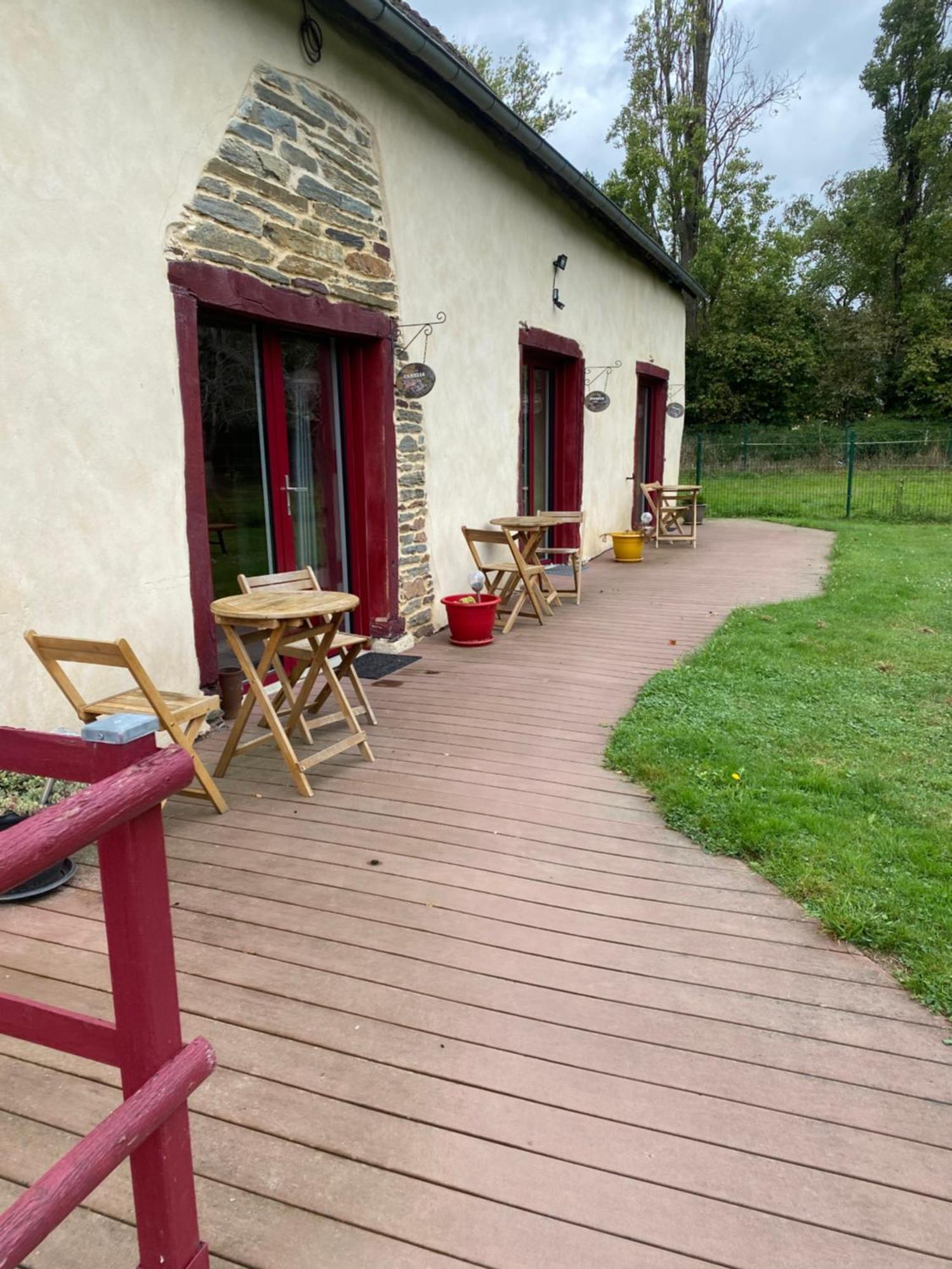 La Malcotais Bed and Breakfast Noyal-Chatillon-sur-Seich Exteriör bild